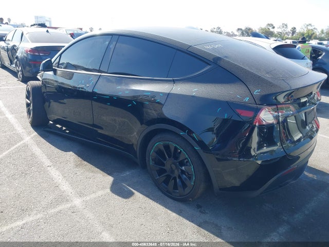 7SAYGDEE7RA246195 Tesla Model Y Long Range Dual Motor All-wheel Drive