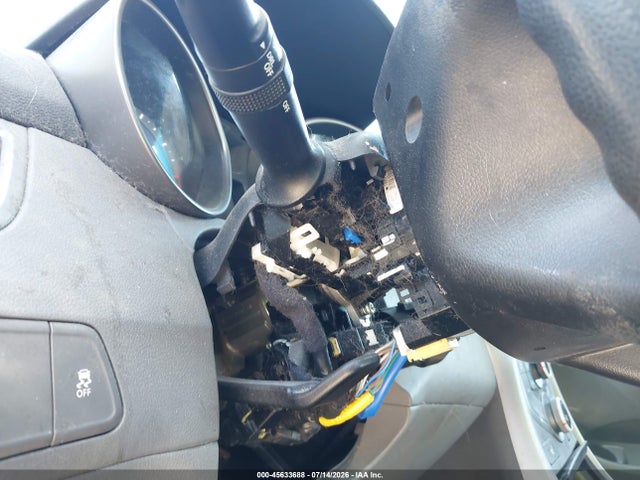 5NPDH4AE6EH466019 Hyundai ELANTRA SE