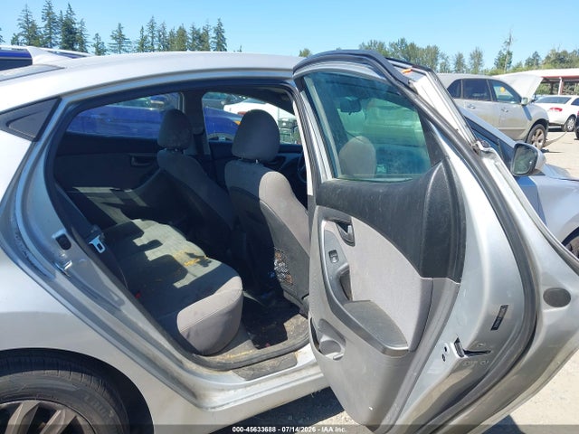 5NPDH4AE6EH466019 Hyundai ELANTRA SE