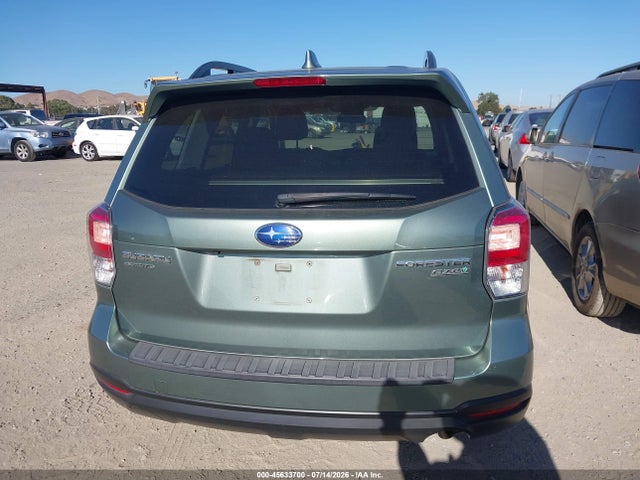 Subaru Forester 2.5i Premium 2017 JF2SJAEC1HH563149 Image 16
