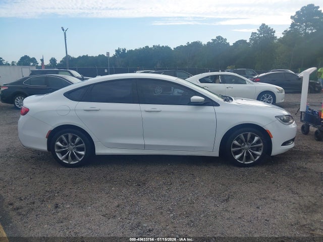 Продаж на аукціоні авто 2015 Chrysler 200 S, vin: 1C3CCCBB9FN743714, номер лоту: 45633756