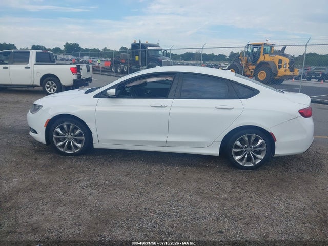 Продаж на аукціоні авто 2015 Chrysler 200 S, vin: 1C3CCCBB9FN743714, номер лоту: 45633756