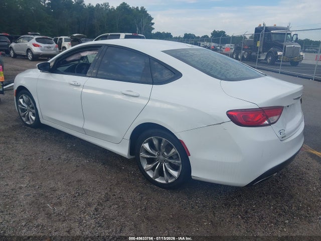 Продаж на аукціоні авто 2015 Chrysler 200 S, vin: 1C3CCCBB9FN743714, номер лоту: 45633756