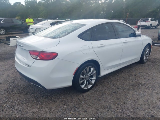 Продаж на аукціоні авто 2015 Chrysler 200 S, vin: 1C3CCCBB9FN743714, номер лоту: 45633756