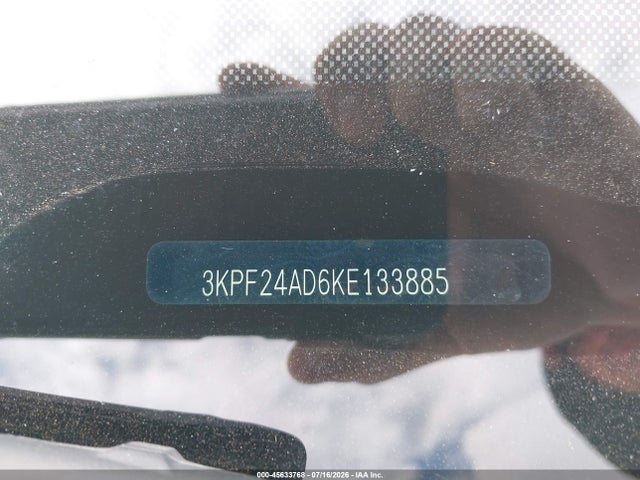 45633768 :رقم المزاد ، 3KPF24AD6KE133885 vin ، 2019 Kia Forte Lxs مزاد بيع
