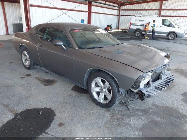 45633807 :رقم المزاد ، 2C3CDYAG0CH128187 vin ، 2012 Dodge Challenger Sxt مزاد بيع