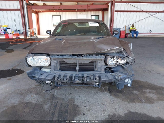 45633807 :رقم المزاد ، 2C3CDYAG0CH128187 vin ، 2012 Dodge Challenger Sxt مزاد بيع