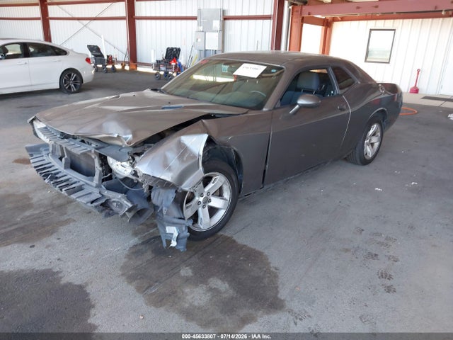 45633807 :رقم المزاد ، 2C3CDYAG0CH128187 vin ، 2012 Dodge Challenger Sxt مزاد بيع