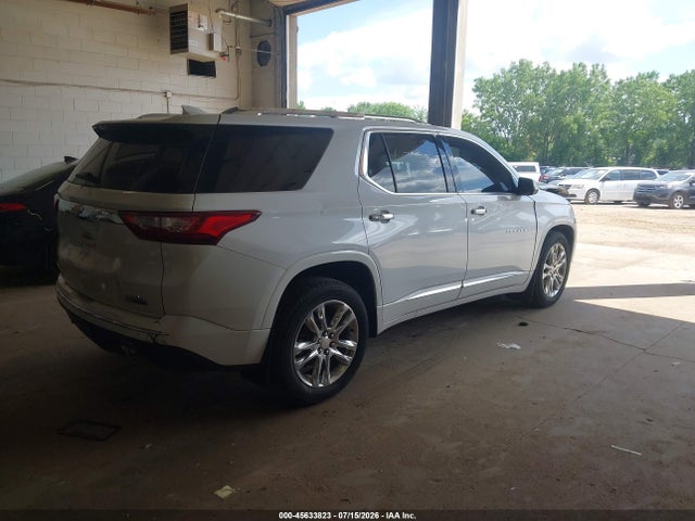 45633823 :رقم المزاد ، 1GNEVKKW8JJ256328 vin ، 2018 Chevrolet Traverse High Country مزاد بيع
