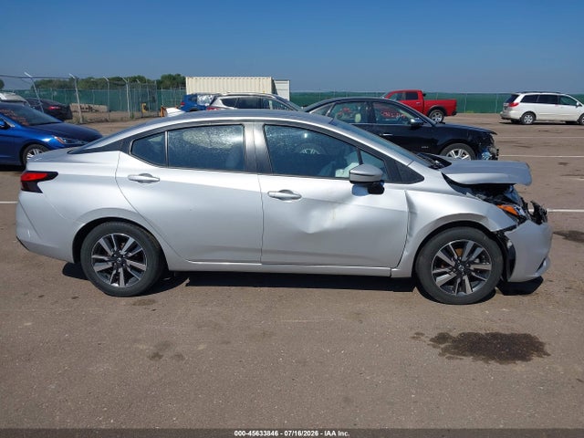 2020 Nissan Versa Sv Xtronic Cvt მანქანა იყიდება აუქციონზე, vin: 3N1CN8EV5LL894444, აუქციონის ნომერი: 45633846