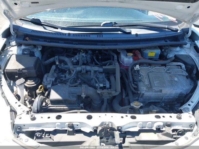 Toyota Prius C Three 2014 JTDKDTB3XE1565749 Image 10