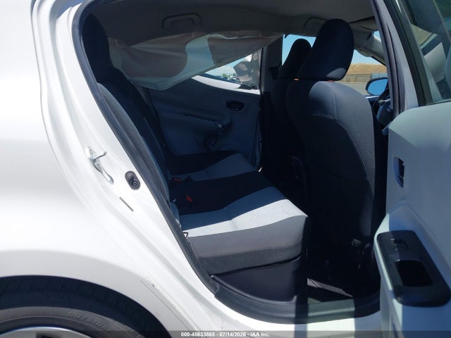 Toyota Prius C Three 2014 JTDKDTB3XE1565749 Image 8