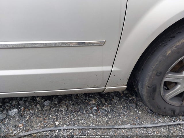 Продаж на аукціоні авто 2010 Chrysler Town & Country Touring, vin: 2A4RR5D15AR413353, номер лоту: 45633897