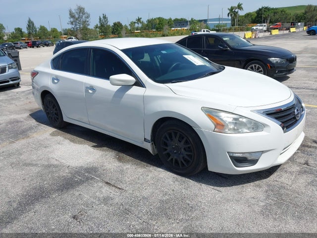 Aukcja sprzedaży 2015 Nissan Altima 2.5 S, vin: 1N4AL3AP0FC487318, numer aukcji: 45633906