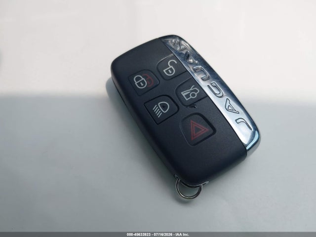 Продажа на аукционе авто 2017 Jaguar Xe 20d Premium, vin: SAJAD4BN5HCP10984, номер лота: 45633923