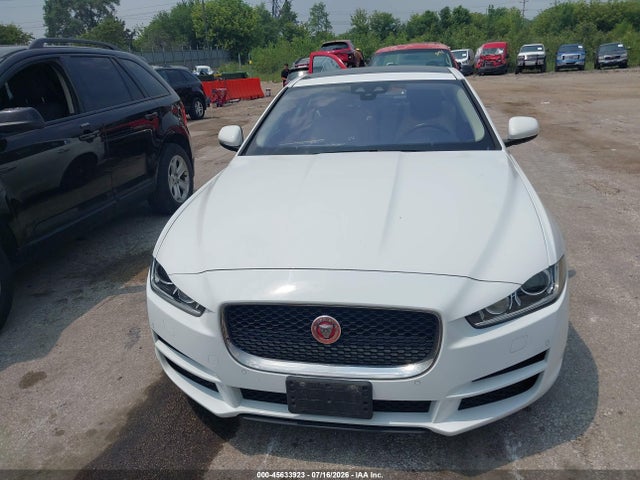 Продажа на аукционе авто 2017 Jaguar Xe 20d Premium, vin: SAJAD4BN5HCP10984, номер лота: 45633923