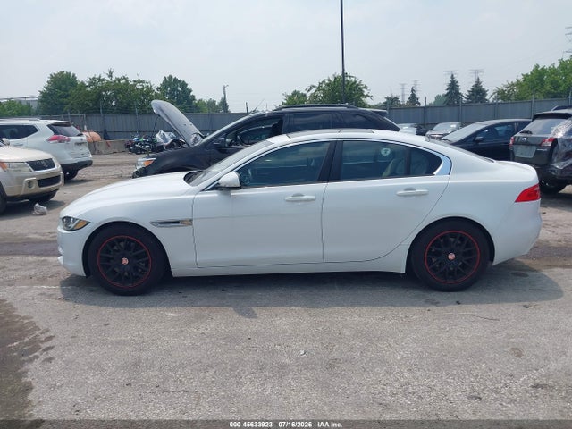 Продажа на аукционе авто 2017 Jaguar Xe 20d Premium, vin: SAJAD4BN5HCP10984, номер лота: 45633923