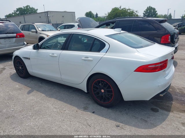 Продажа на аукционе авто 2017 Jaguar Xe 20d Premium, vin: SAJAD4BN5HCP10984, номер лота: 45633923