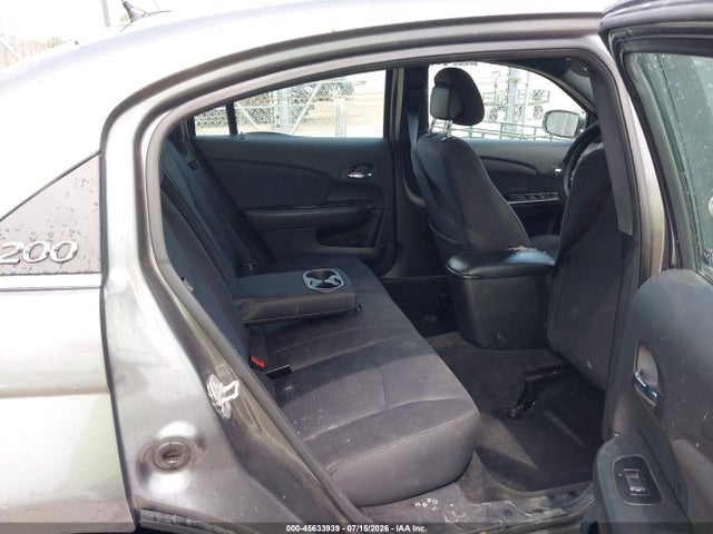 Aukcja sprzedaży 2013 Chrysler 200 Lx, vin: 1C3CCBAB8DN671350, numer aukcji: 45633939