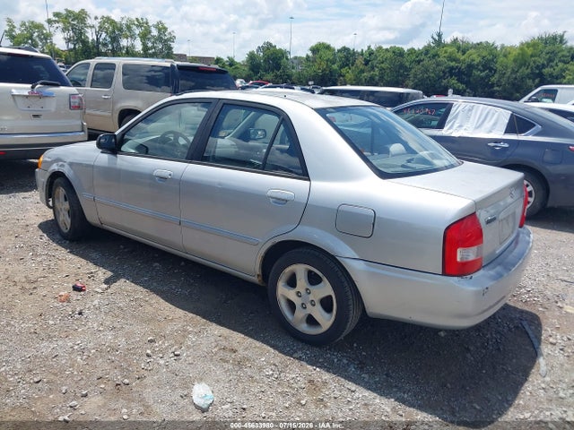 2000 Mazda Protege Es მანქანა იყიდება აუქციონზე, vin: JM1BJ2215Y0296927, აუქციონის ნომერი: 45633980