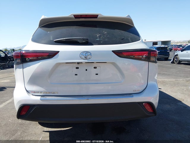 5TDKDRAH6SS555654 Toyota Highlander Xle