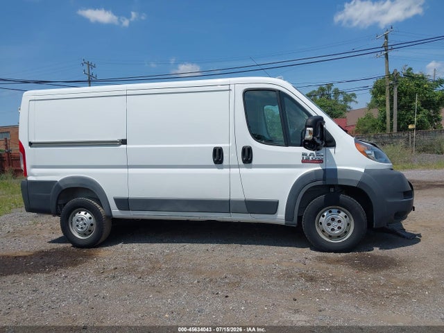 45634043 :رقم المزاد ، 3C6TRVAG9JE110900 vin ، 2018 Ram Promaster 1500 Low Roof 136 Wb مزاد بيع