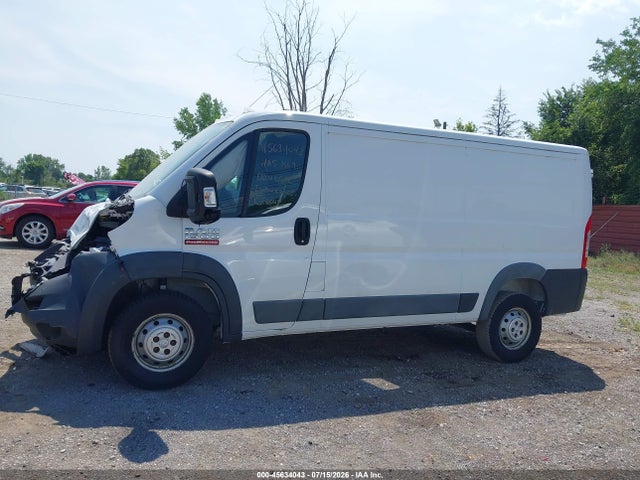 45634043 :رقم المزاد ، 3C6TRVAG9JE110900 vin ، 2018 Ram Promaster 1500 Low Roof 136 Wb مزاد بيع