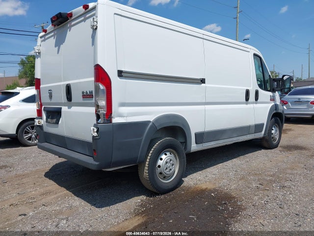45634043 :رقم المزاد ، 3C6TRVAG9JE110900 vin ، 2018 Ram Promaster 1500 Low Roof 136 Wb مزاد بيع