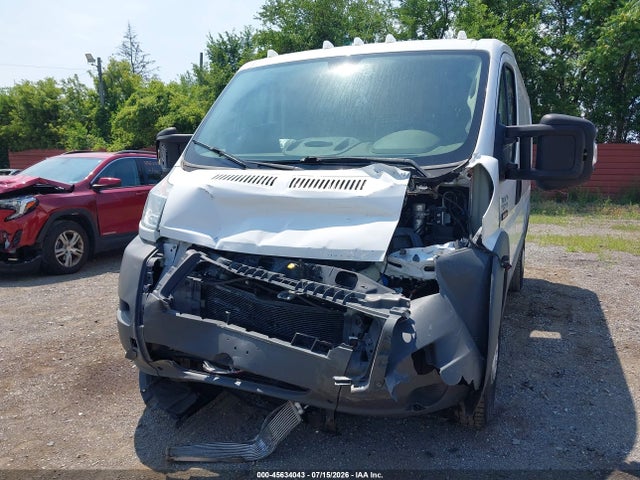 45634043 :رقم المزاد ، 3C6TRVAG9JE110900 vin ، 2018 Ram Promaster 1500 Low Roof 136 Wb مزاد بيع