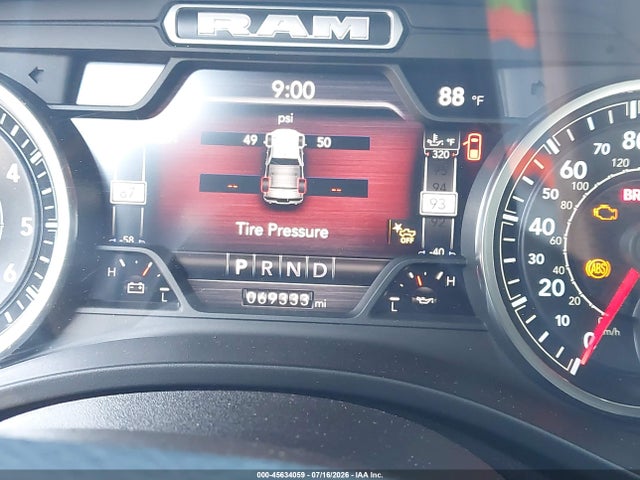 Aukcja sprzedaży 2022 Ram 1500 Laramie  4x4 5'7 Box, vin: 1C6SRFJT5NN101529, numer aukcji: 45634059
