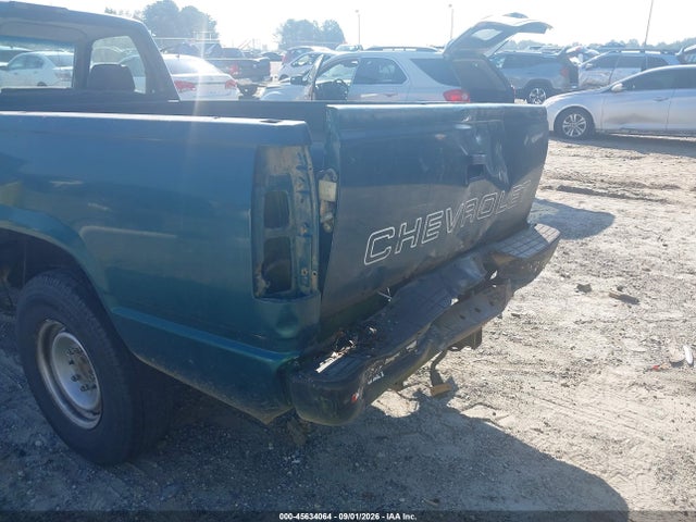 1998 Chevrolet C/k 2500 Fleetside მანქანა იყიდება აუქციონზე, vin: 1GCGC24R2WZ155714, აუქციონის ნომერი: 45634064