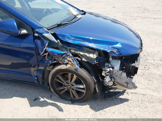 2017 Hyundai Elantra Se მანქანა იყიდება აუქციონზე, vin: 5NPD84LF3HH089823, აუქციონის ნომერი: 45634086