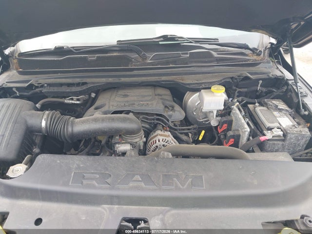 1C6SRFBT3LN266426 RAM 1500 Big Horn 4x4 6&#039;4 Box