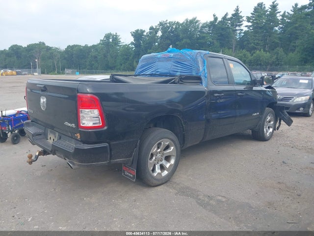 1C6SRFBT3LN266426 RAM 1500 Big Horn 4x4 6&#039;4 Box