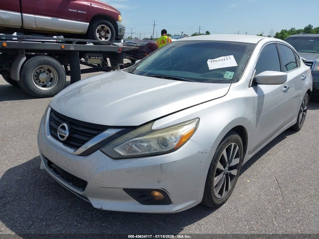 1N4AL3AP1JC214266 Nissan Altima 2.5 Sv