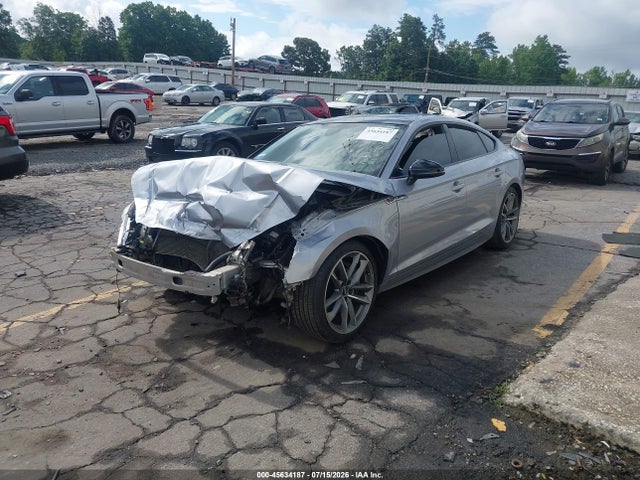 Продажа на аукционе авто 2019 Audi A5 45 Premium, vin: WAUENCF52KA067771, номер лота: 45634187