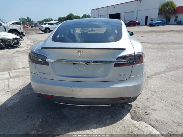 45634231 :رقم المزاد ، 5YJSA1DP0DFP06721 vin ، 2013 Tesla Model S Performance مزاد بيع