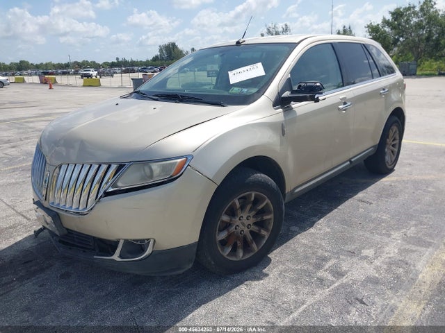 45634253 :رقم المزاد ، 2LMDJ8JK9BBJ32379 vin ، 2011 Lincoln Mkx مزاد بيع
