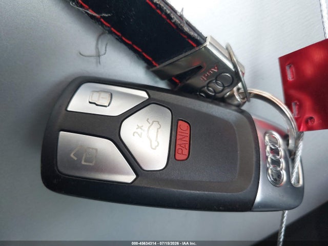 Продажа на аукционе авто 2019 Audi A4 40 Titanium Premium, vin: WAUGMAF43KN021916, номер лота: 45634314