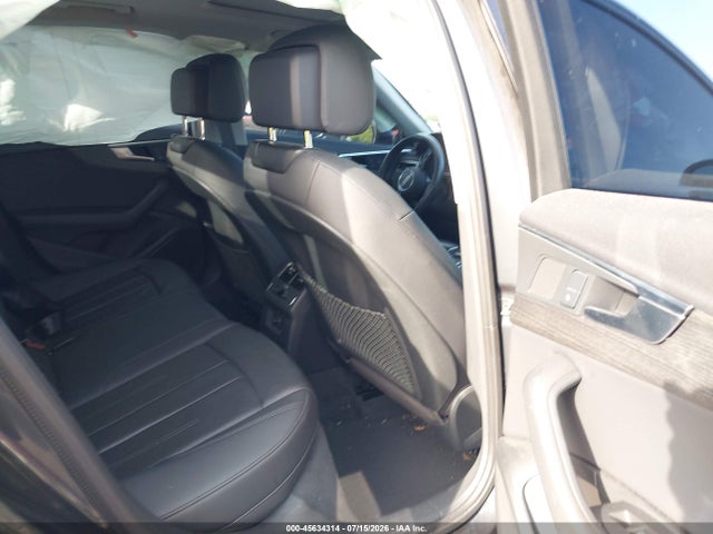Продажа на аукционе авто 2019 Audi A4 40 Titanium Premium, vin: WAUGMAF43KN021916, номер лота: 45634314