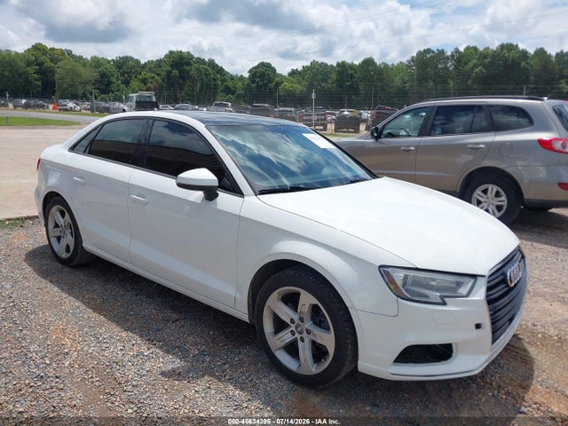 45634395 :رقم المزاد ، WAUAUGFF9J1088827 vin ، 2018 Audi A3 2.0t Premium/2.0t Tech Premium مزاد بيع