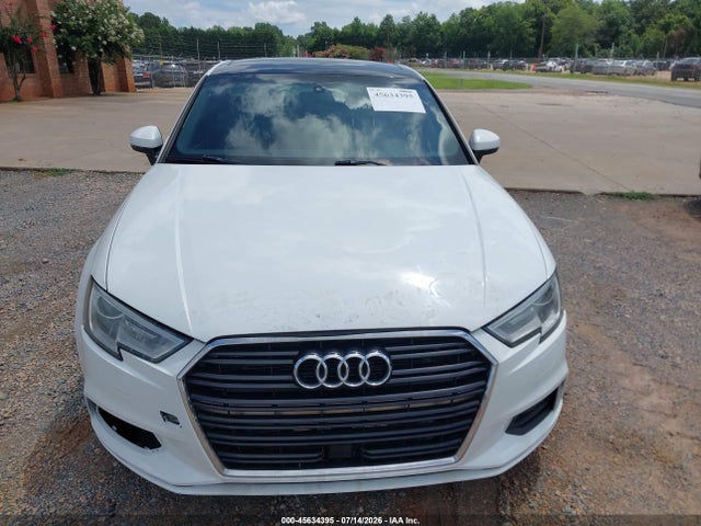 45634395 :رقم المزاد ، WAUAUGFF9J1088827 vin ، 2018 Audi A3 2.0t Premium/2.0t Tech Premium مزاد بيع