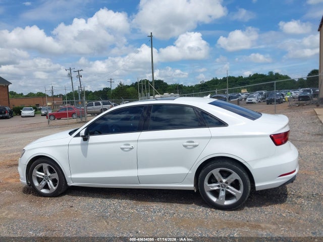 45634395 :رقم المزاد ، WAUAUGFF9J1088827 vin ، 2018 Audi A3 2.0t Premium/2.0t Tech Premium مزاد بيع