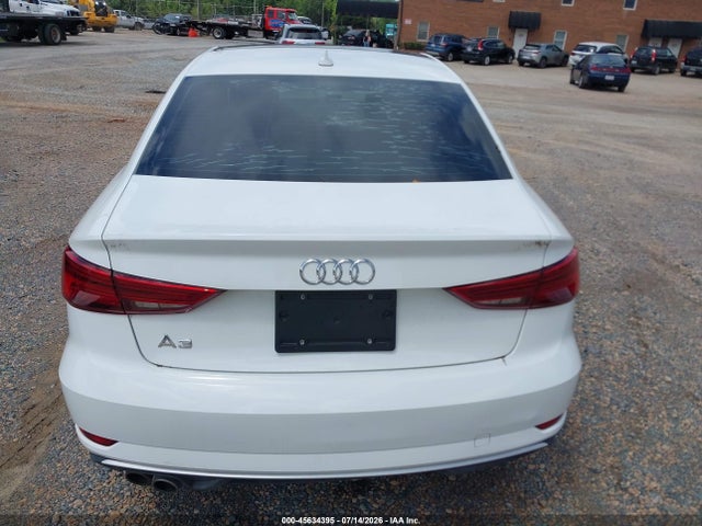 45634395 :رقم المزاد ، WAUAUGFF9J1088827 vin ، 2018 Audi A3 2.0t Premium/2.0t Tech Premium مزاد بيع