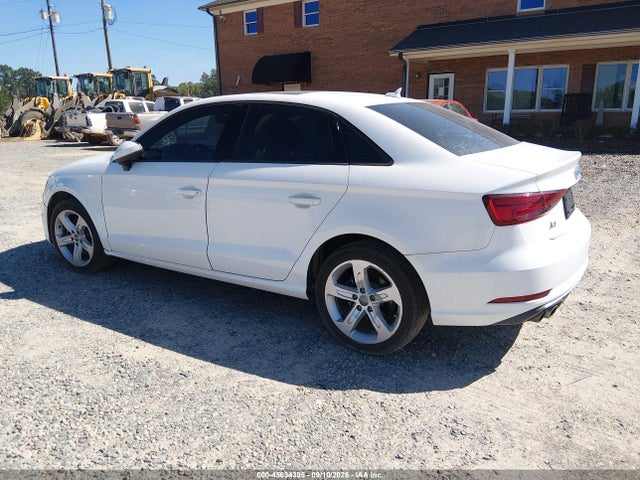 45634395 :رقم المزاد ، WAUAUGFF9J1088827 vin ، 2018 Audi A3 2.0t Premium/2.0t Tech Premium مزاد بيع