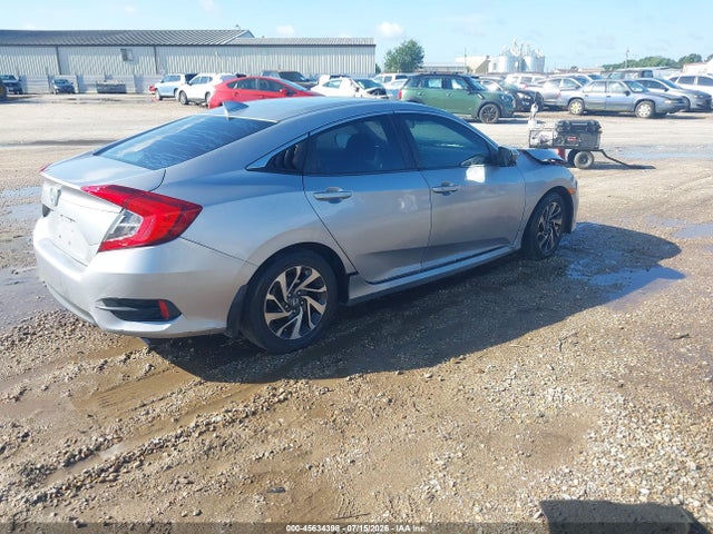 Aukcja sprzedaży 2018 Honda Civic Ex, vin: 2HGFC2F7XJH572886, numer aukcji: 45634398