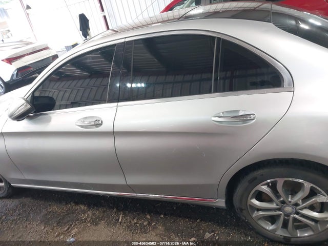 45634502 :رقم المزاد ، 55SWF4KBXGU174523 vin ، 2016 Mercedes-benz C 300 4matic مزاد بيع