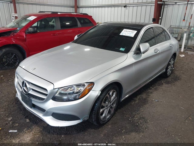 45634502 :رقم المزاد ، 55SWF4KBXGU174523 vin ، 2016 Mercedes-benz C 300 4matic مزاد بيع