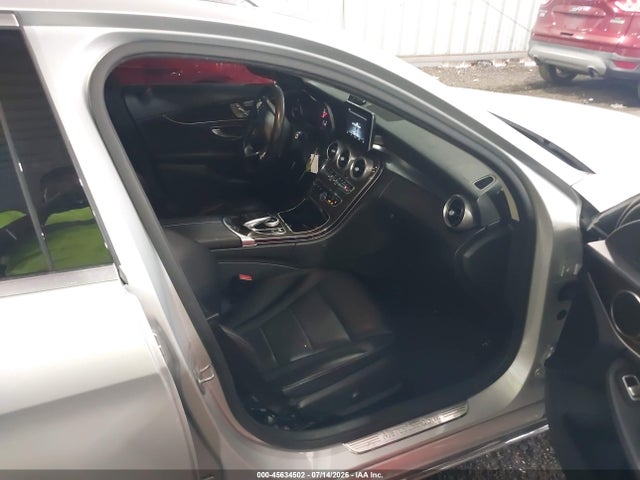 45634502 :رقم المزاد ، 55SWF4KBXGU174523 vin ، 2016 Mercedes-benz C 300 4matic مزاد بيع