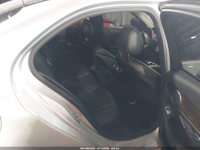 45634502 :رقم المزاد ، 55SWF4KBXGU174523 vin ، 2016 Mercedes-benz C 300 4matic مزاد بيع